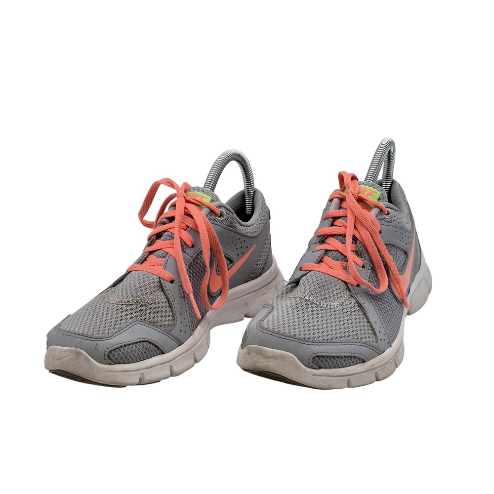 Nike Shoes Womens Size 7.5 Gray Coral Mesh Running Athletic Sneakers 599548-063‎